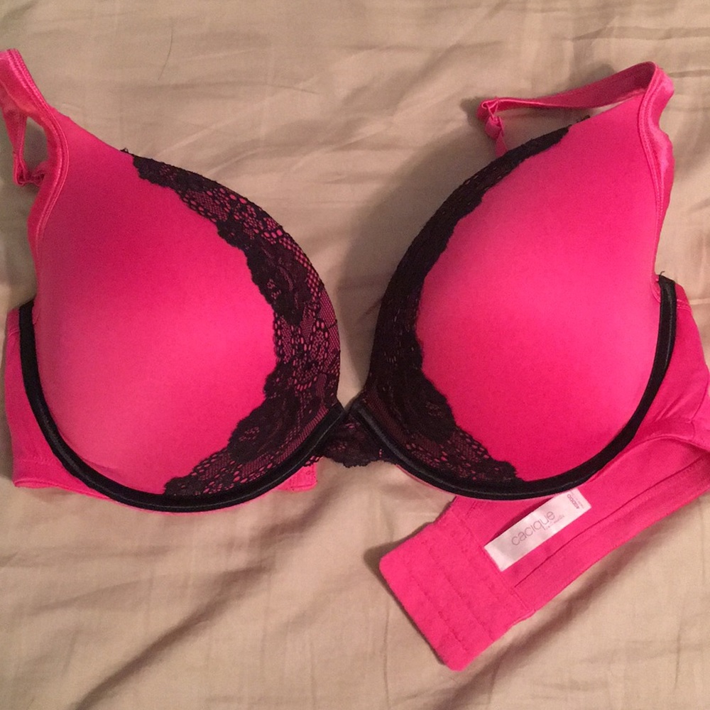 40DDD Cacique bra